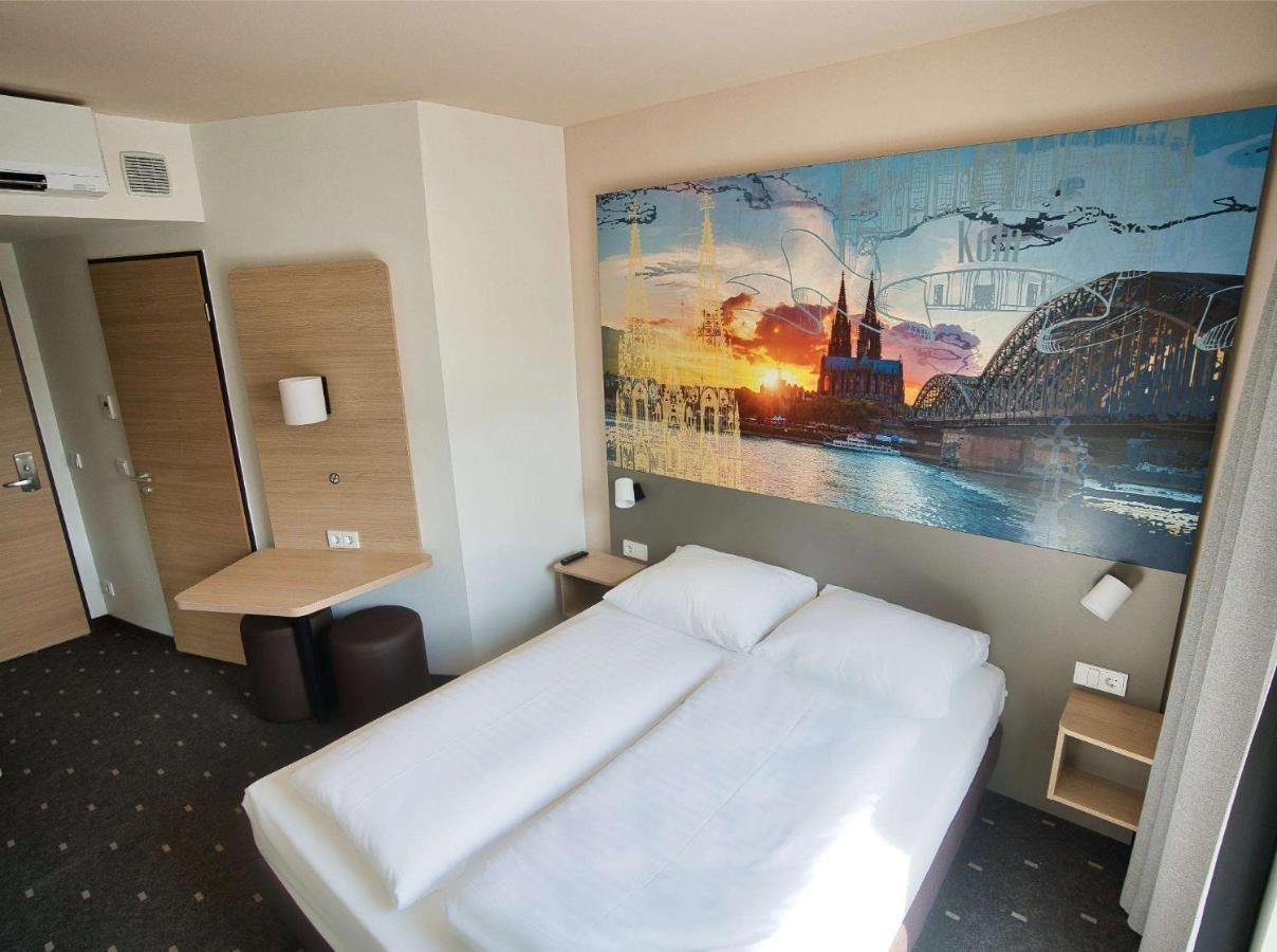 B&B Hotel Koeln-City Екстериор снимка